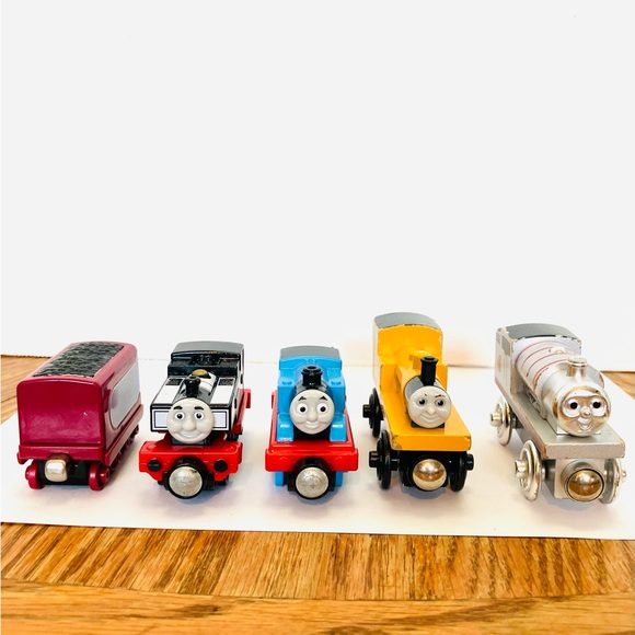 Thomas & Friends Assorted Trains Lot(4) Read 2 Wooden Duncan Percy & More Read - Picture 1 of 12